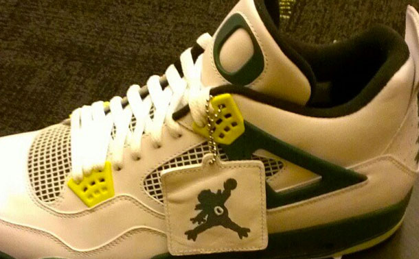 Air Jordan IV – ‘Oregon Duckman’