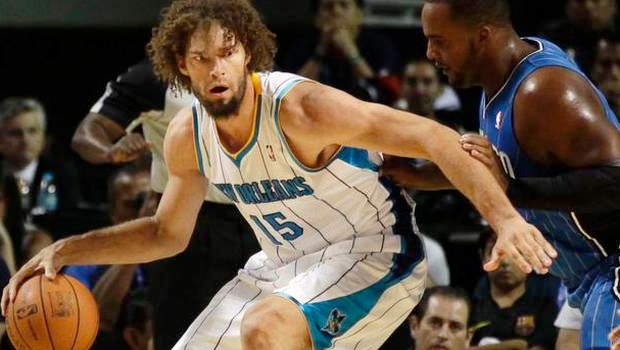 Robin Lopez On Set With Stallone and DeNiro Filming Grudge Match (PIC)