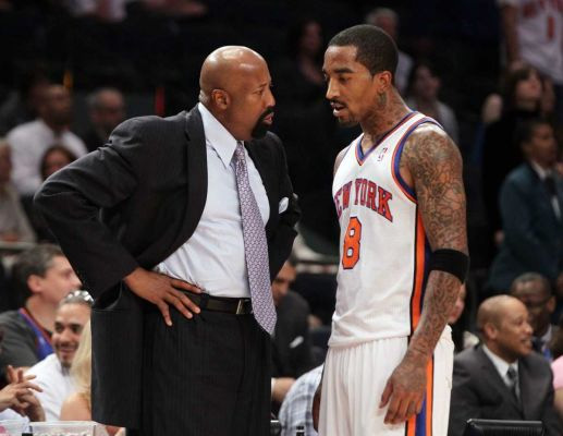 Mike Woodson’s “Steve Harvey Like” Reaction to JR Smith’s Airball