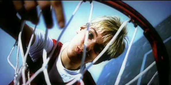 Watch: Shaq Gets Revenge on Aaron Carter