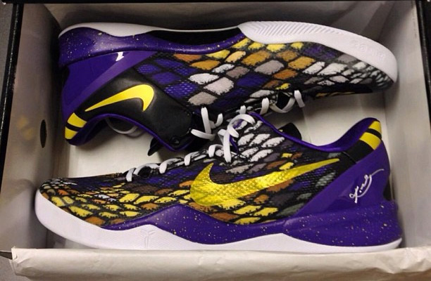 Kobe Bryant Wearing Contest-Winning Nike iD Kobe 8 System