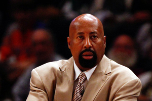 Watch: Mike Woodson Death Stare After Poor Shumpert Defensive Close Out