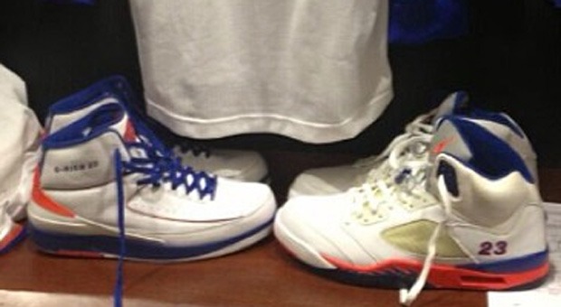 Quentin Richardson Shows Two Player Exclusive Air Jordans
