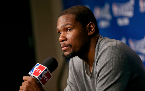 Iconic Picture From Wreckage After Kevin Durant Donates $1 Million to Oklahoma Tornado Relief
