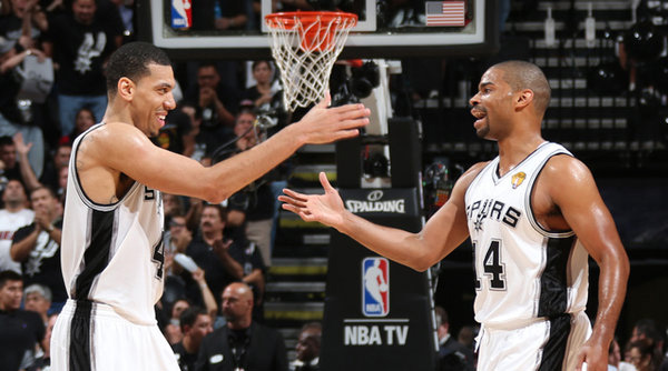 Amazing GIFs From Spurs Domination of Heat in Game 3 of NBA Finals