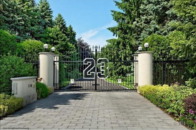 Michael Jordan Knocks $8M Off Asking Price for Chicago Mansion (PICs)