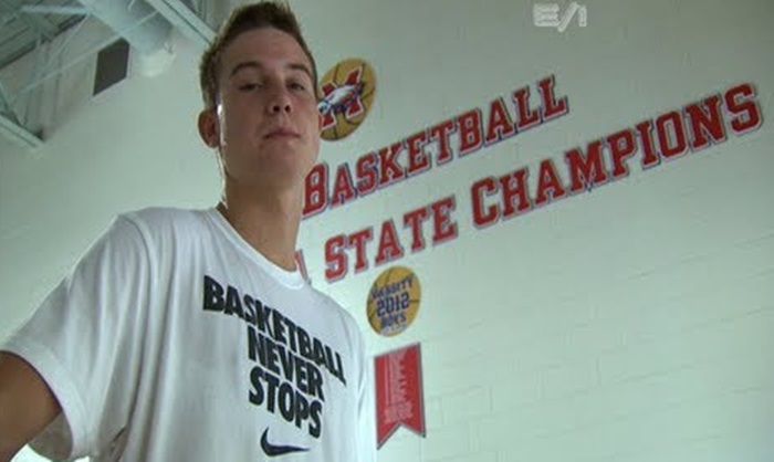 Florida Offers Walk-On Spot To One Handed Star Zach Hodskins