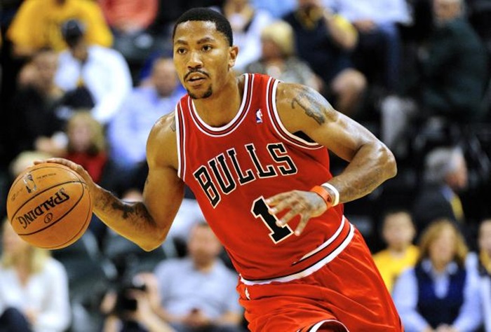 Derrick Rose Returns, Scores 13 Pts In First Game Since 2012