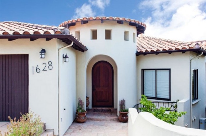 Look: Andre Iguodala’s New $2M Oakland Villa w/ Views Of Bay Bridge