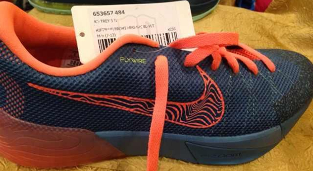 ‘Sneak-A-Peek’ Nike KD Trey 5 II