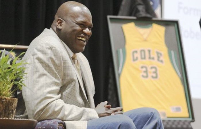 Look: Shaquille O’Neal’s #33 Jersey Retired At Cole HS
