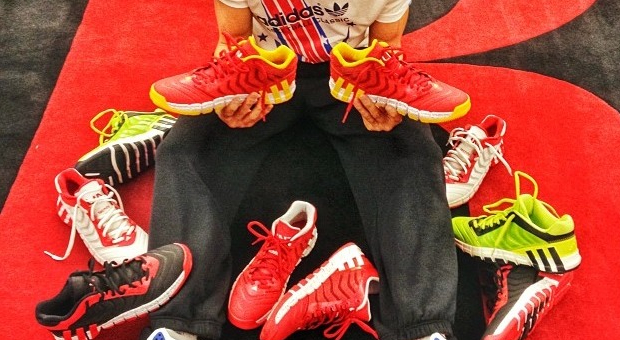 Jeremy Lin Shows Off adidas Crazyquick 2 Low Pairs In Rockets Locker Room