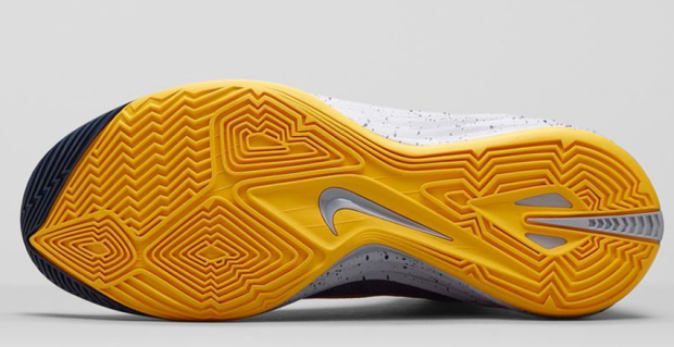 希少 NIKE HYPERDUNK 2014 Paul e 28㎝ Nike Hyperdunk 2014 - 'Paul George PE'