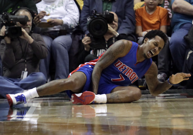 Brandon Jennings Out Rest Of Season With Ruptured Achilles