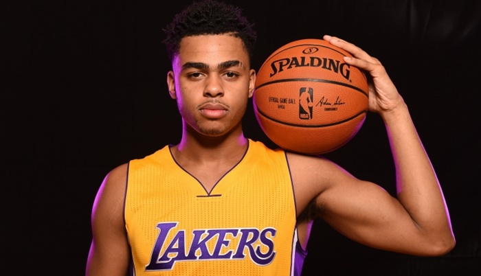 Watch: NBA Rookies Imitate Lebron, Kobe, Dirk, and Harden At 2015 Rookie Photo Shoot