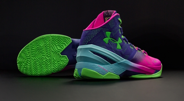 UnderArmour Curry TWO -NorthernLights-bottom