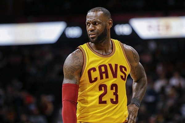LeBron Caps Off Historic Series, Becomes Playoff Steals Leader