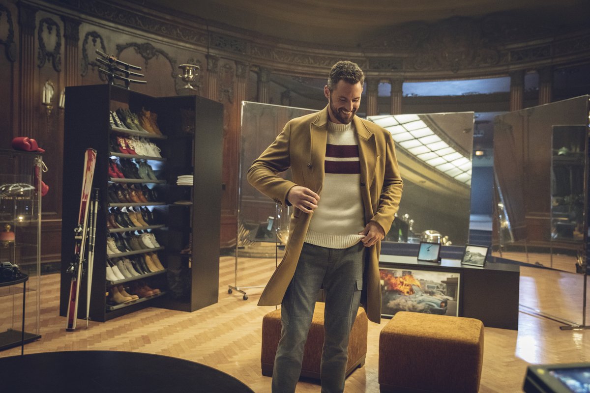 Renaissance Man, Kevin Love Collaborates With Banana Republic on Clothing Line
